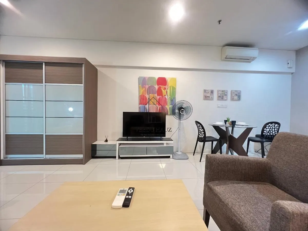 Mercu Summer Suites At Klcc By Veedu Hauz Kuala Lumpur Apartment